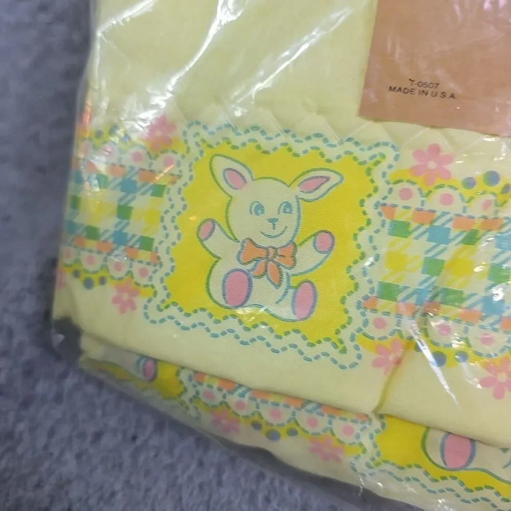 Vintage 80s Baby Blanket Beacon Bunny Teddy Bear Floral Yellow USA 40